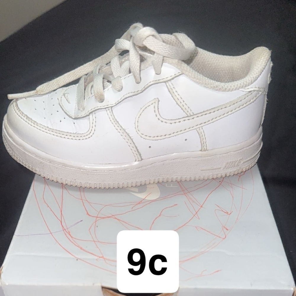 Nike Air Force 1